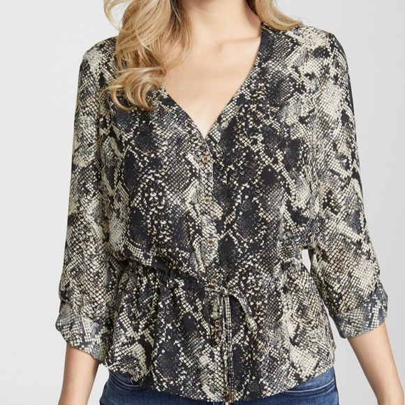 G by Guess Tops - SOLD 🌿 Snake Print Drawstring Shirt